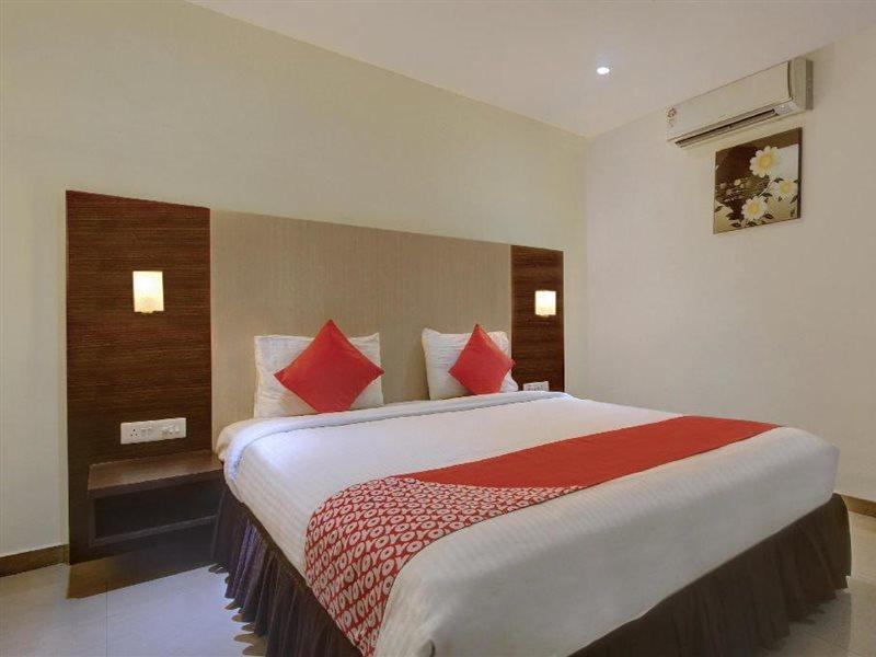 Hotel Tiruchendur Mani Iyer Palni Εξωτερικό φωτογραφία