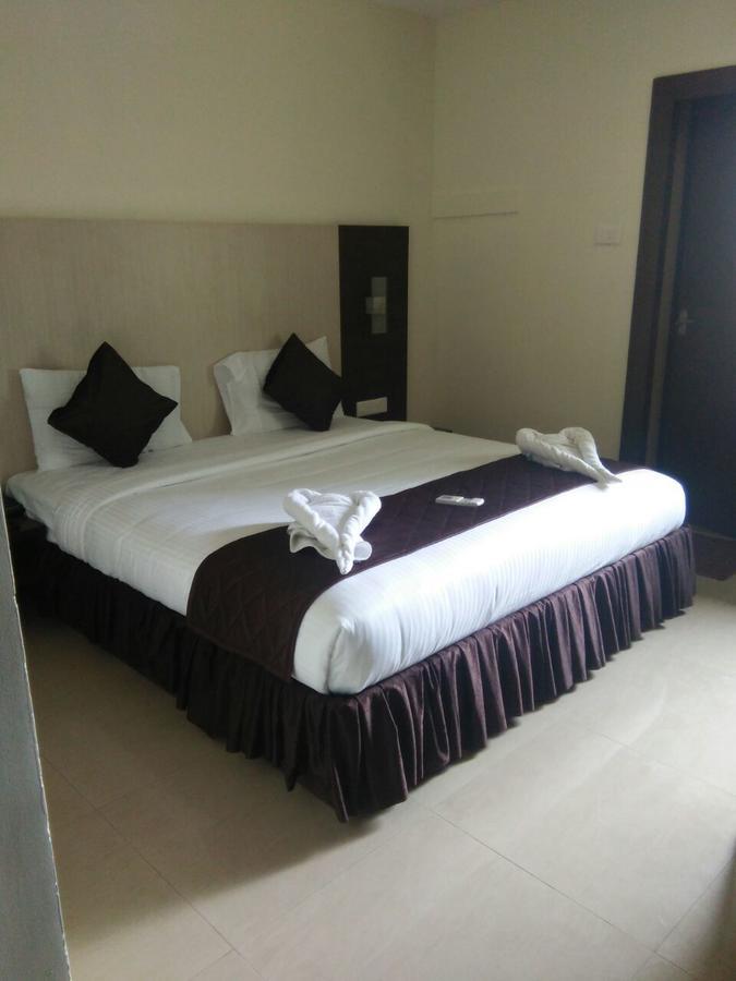 Hotel Tiruchendur Mani Iyer Palni Εξωτερικό φωτογραφία