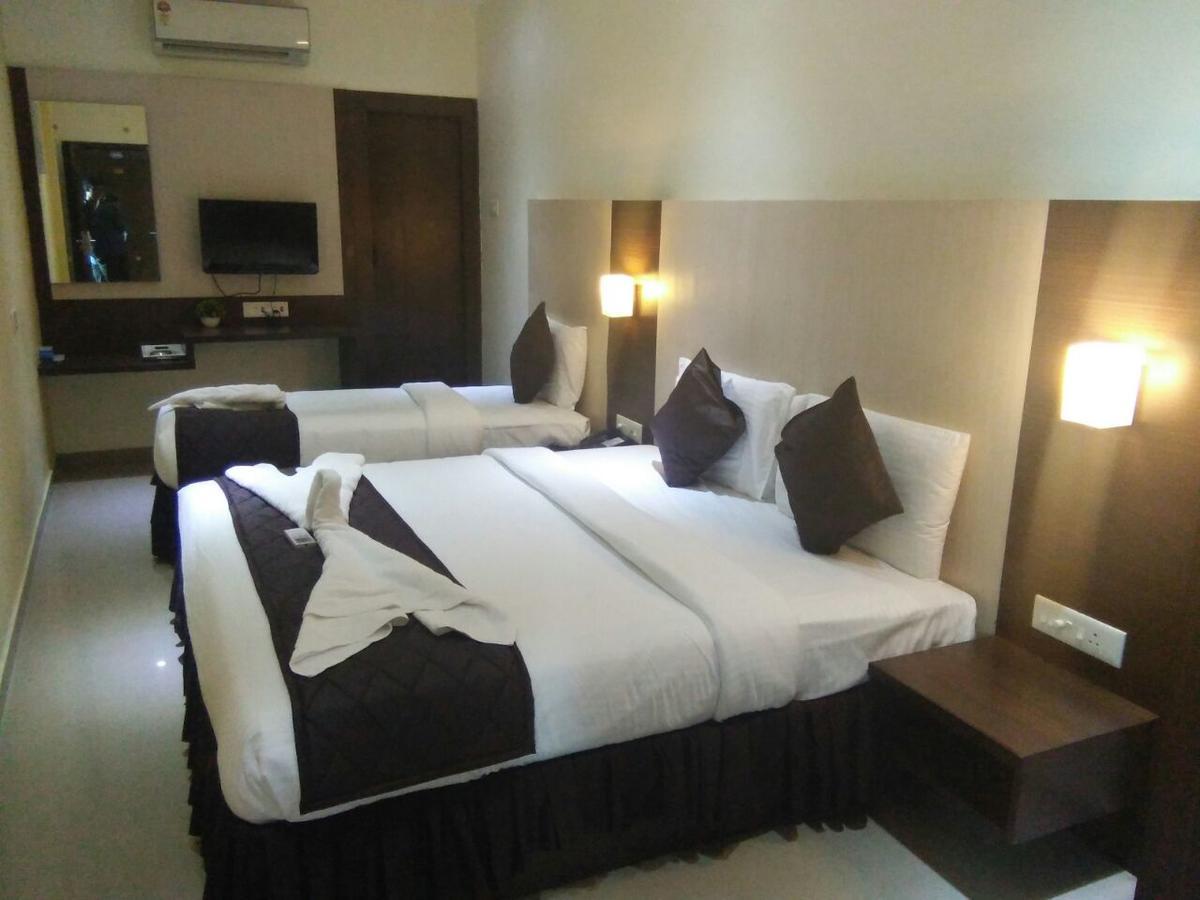 Hotel Tiruchendur Mani Iyer Palni Εξωτερικό φωτογραφία
