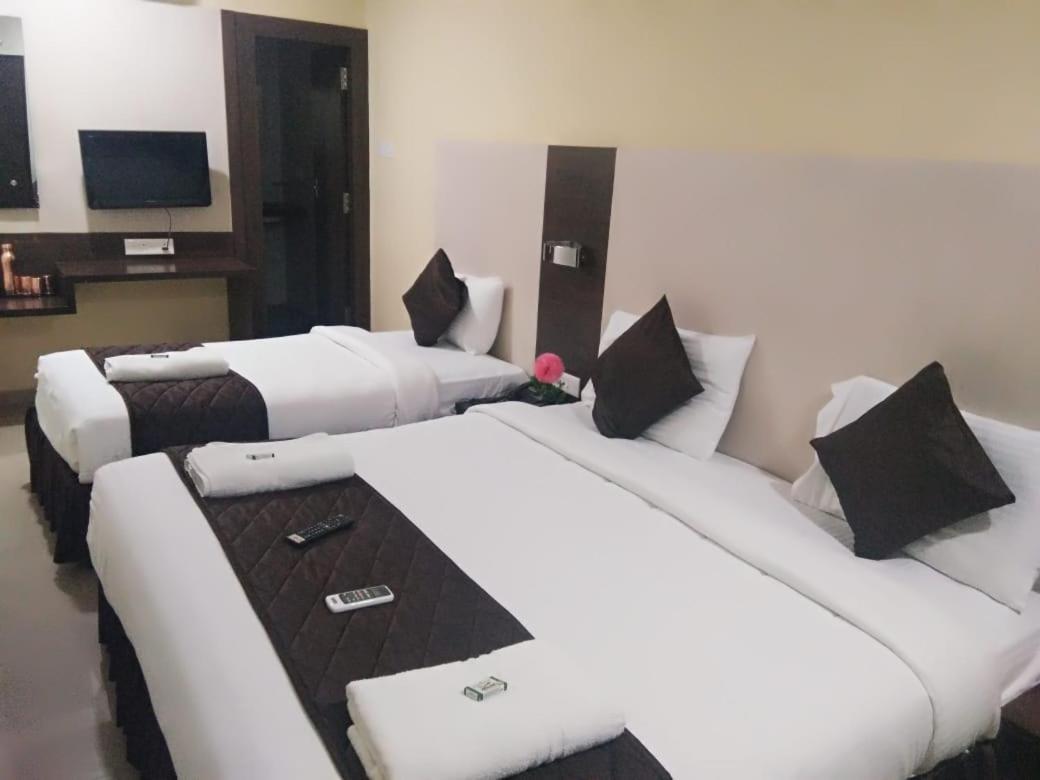 Hotel Tiruchendur Mani Iyer Palni Δωμάτιο φωτογραφία